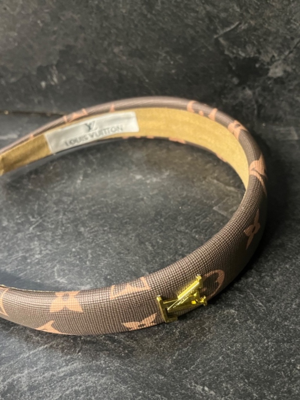 Headband with Gold emblem (1) - Picture 5 of 5